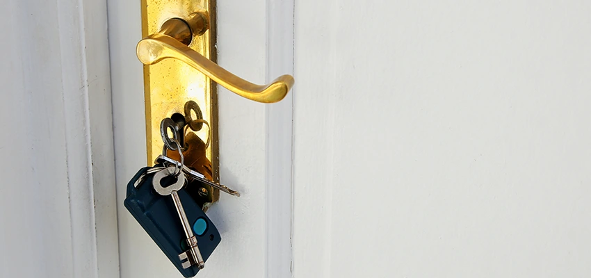 Broken Door Key Extraction in South San Francisco, CA